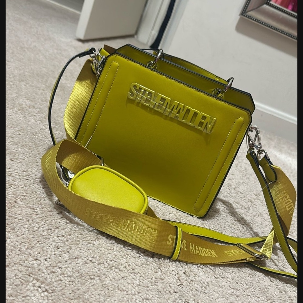 Steve Madden Purse